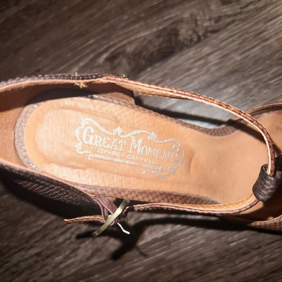 Great Moment Flapper Heels - Picture 4 of 4